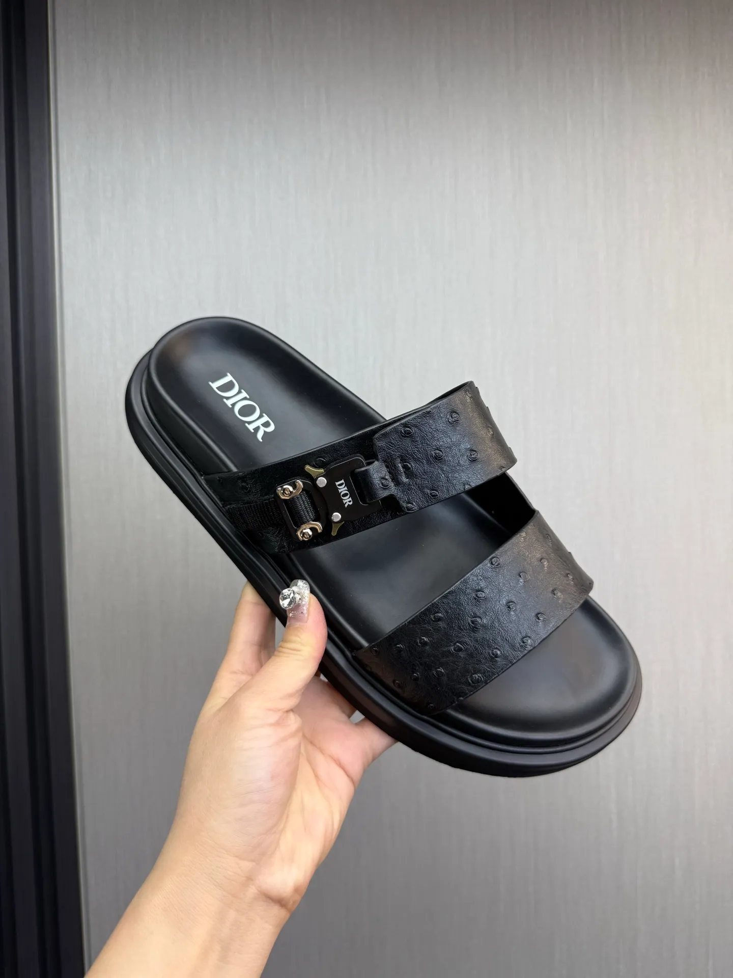 Men's shoes 300💰 Dior. Men's slippers🩴 Official website 1:1 production 38-45 size 45 46 🉑️Customized original material shipped✅
